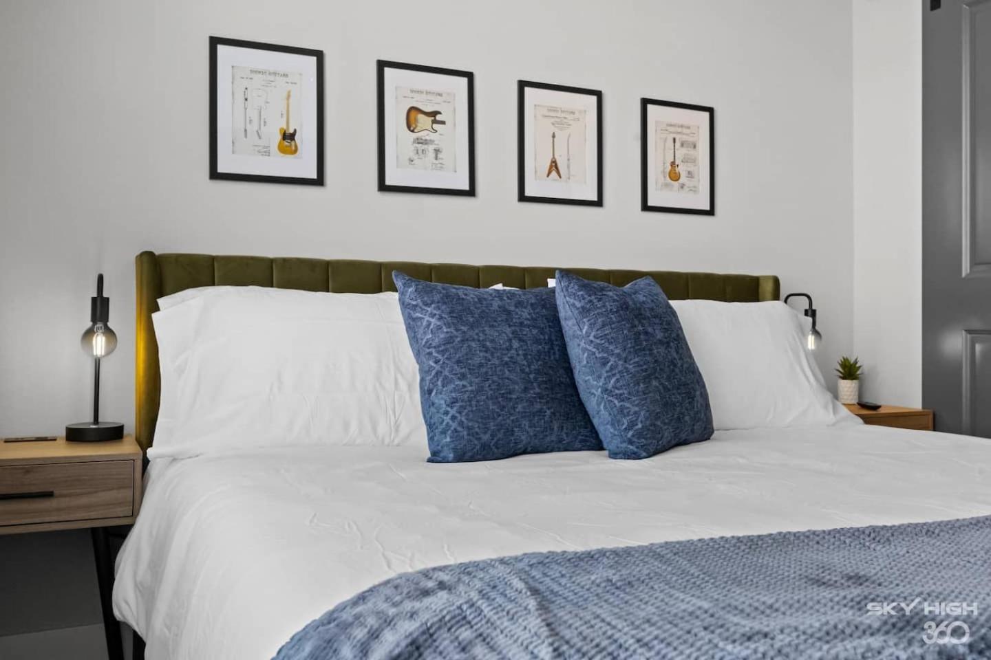 Apartment Luxuary Apt, Pool, Kingbeds, Near Amp Rogers